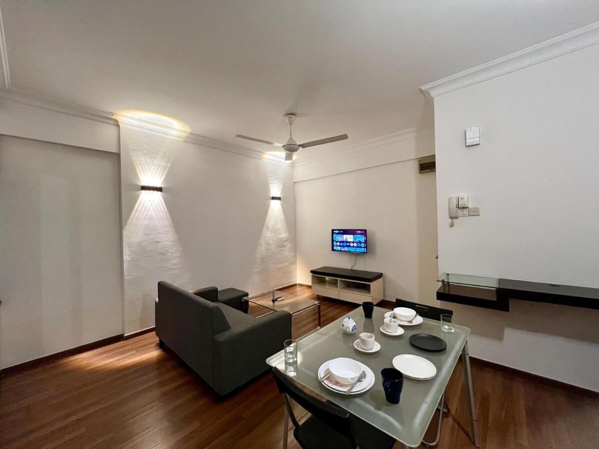 Studio Suite At Casa Mutiara 5 Mins Walk To Lrt, Jalan Alor And Bukit Bintang — Photos 1